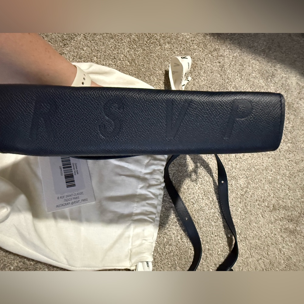 RSVP Golden Eyes bag in grained navy - Picture 5 of 8